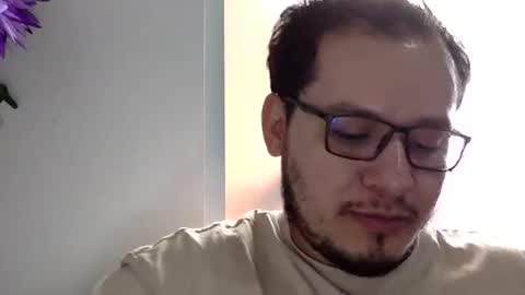 Snapshot of funnyboys18 chatting on April 21, 6:01 pm Zanty online show from April 21, 6:01 pm