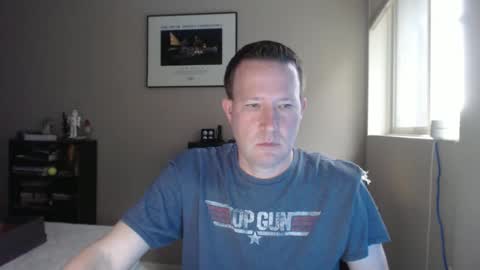 Snapshot of funplaytimesayhello chatting on February 15, 10:42 pm Hello online show from February 15, 10:42 pm