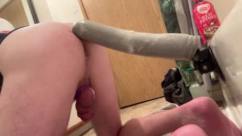 Snapshot of funwithtoyz chatting on December 29, 12:12 pm funwithtoyz online show from December 29, 12:12 pm