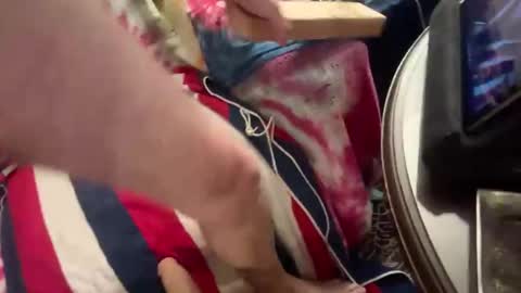 Snapshot of funwithtoyz chatting on January 1, 10:54 am funwithtoyz online show from January 1, 10:54 am