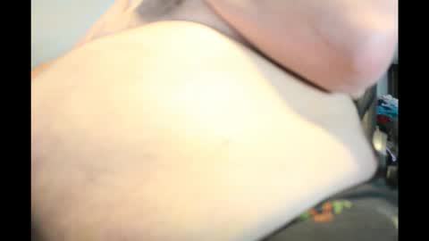 Snapshot of fuqhuntr chatting on May 20, 6:47 pm FUCK HUNTERS online show from May 20, 6:47 pm