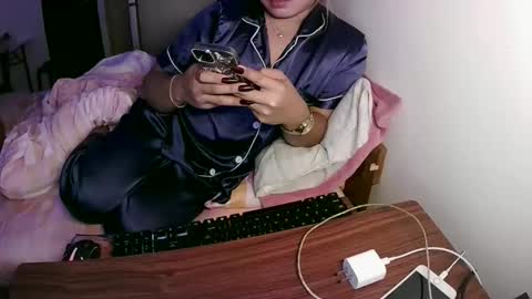 future_bride online show from December 16, 7:35 am