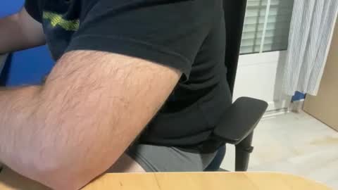 fuzitzu2 online show from November 4, 6:51 pm