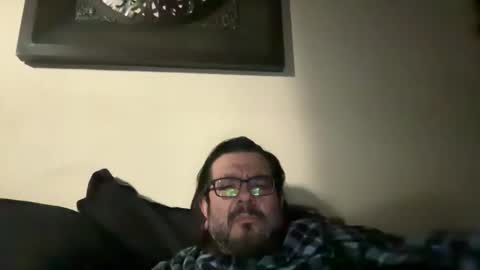 Snapshot of fvguru chatting on March 7, 5:43 pm TatdDaddy online show from March 7, 5:43 pm