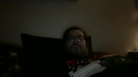 Snapshot of fvguru chatting on April 25, 3:42 pm TatdDaddy online show from April 25, 3:42 pm