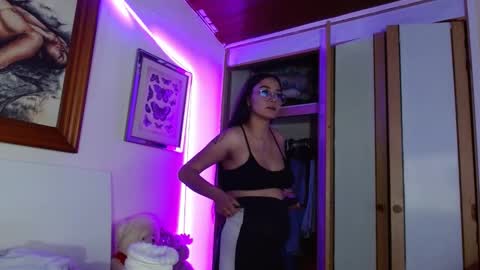 Victoria online show from January 8, 1:53 am