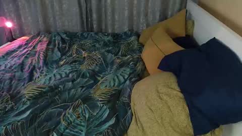 Ian online show from October 6, 7:00 pm