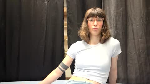 g21b online show from June 28, 8:48 pm