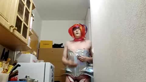 Snapshot of g_hf_d chatting on October 19, 3:12 pm Nada Mistress online show from October 19, 3:12 pm