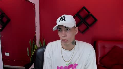 Gaara online show from December 18, 8:25 pm