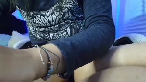 Snapshot of gabbie_kook chatting on October 17, 1:09 am gabbie_kook online show from October 17, 1:09 am