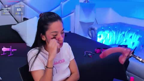 gabbieskinny online show from February 24, 11:52 am