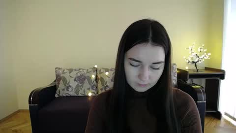 Jaklin online show from January 12, 9:19 am