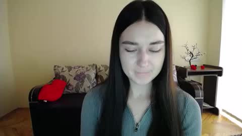 Jaklin online show from November 21, 9:52 am