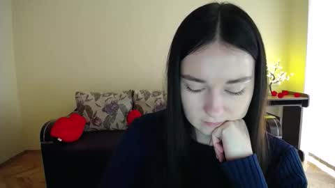 Jaklin online show from April 2, 8:45 am