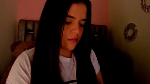 G A B R I E L A   online show from December 3, 3:32 pm