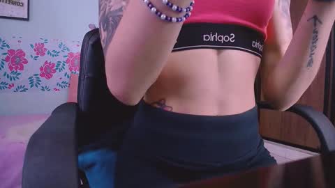  Gabby  online show from January 21, 3:32 pm