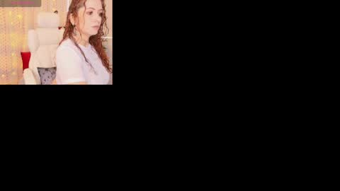 Snapshot of gabhy_rivera chatting on May 7, 11:26 am gabhy_rivera online show from May 7, 11:26 am