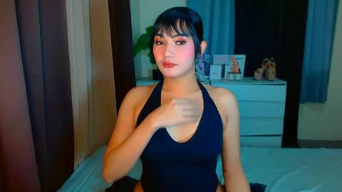 gabriela_deluxe online show from April 12, 9:36 am