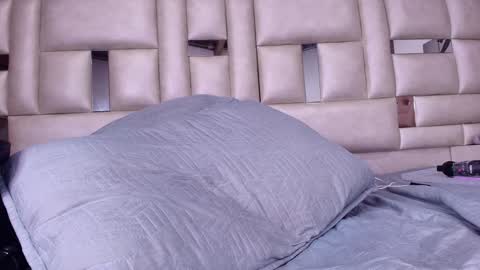 Snapshot of gabriela_leone chatting on February 7, 8:20 pm gabriela online show from February 7, 8:20 pm