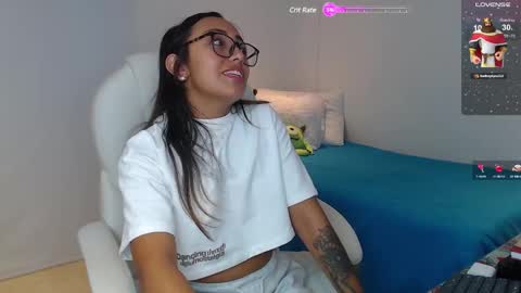 Snapshot of gabriela_morales01 chatting on February 10, 3:13 am .  online show from February 10, 3:13 am