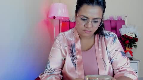 Snapshot of gabrielaa_01 chatting on January 24, 6:25 pm Gaby Im on vacation see you on November 25 online show from January 24, 6:25 pm