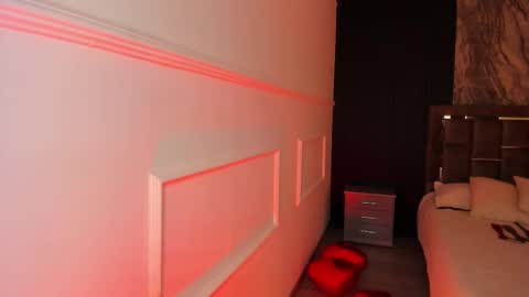 Snapshot of gabrielakassi chatting on February 15, 9:19 am Gabriela Kassi online show from February 15, 9:19 am