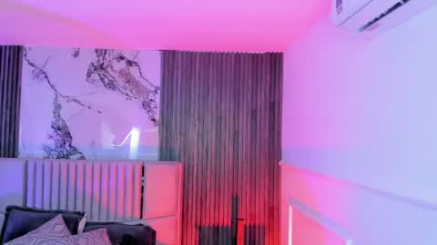 Gabriela Kassi online show from April 7, 11:32 am