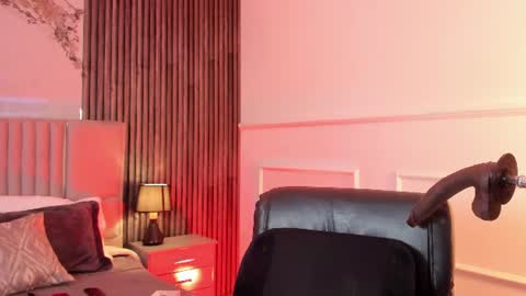 Snapshot of gabrielakassi chatting on June 21, 12:19 pm Gabriela Kassi online show from June 21, 12:19 pm