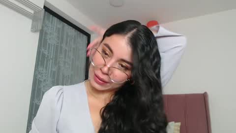 GabrielaRossa online show from January 13, 12:45 pm