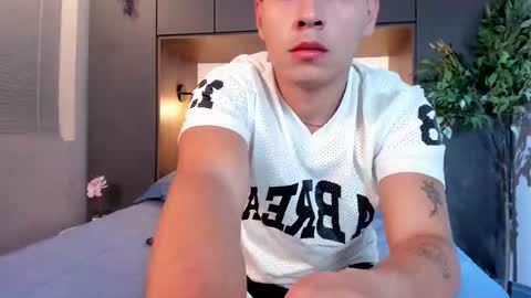 gabriell_ramirez_ online show from January 26, 3:48 am