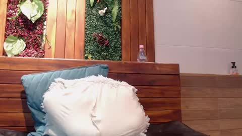 gabriell_ramirez_ online show from January 27, 9:34 am