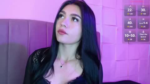 Snapshot of gabriella27_ chatting on May 8, 1:27 pm gabriella online show from May 8, 1:27 pm