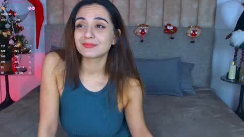 Snapshot of gabriella_wils chatting on December 21, 5:58 am Gabriella online show from December 21, 5:58 am