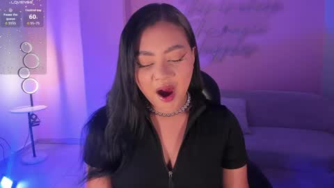 Gabriella Lee online show from March 22, 11:24 am