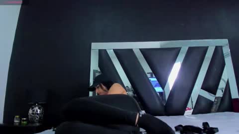 Gabriella Antonella online show from December 20, 5:53 pm