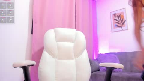 gaby online show from March 31, 1:44 pm