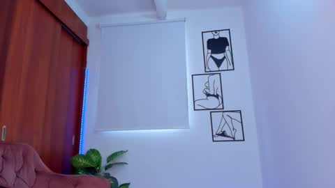    online show from September 10, 8:20 pm