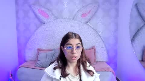 Gaby online show from June 4, 7:53 pm