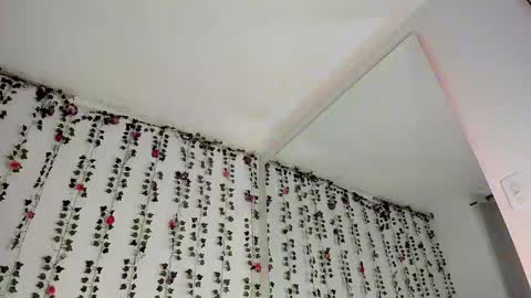 Snapshot of gaby_mason chatting on February 13, 3:03 pm Gaby online show from February 13, 3:03 pm