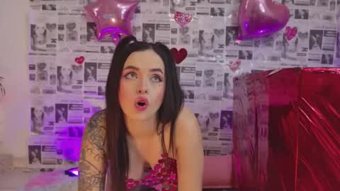 Snapshot of gaby_mason chatting on February 17, 1:40 pm Gaby online show from February 17, 1:40 pm