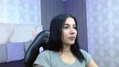 Snapshot of gaby_tay1 chatting on October 25, 3:47 am Gaby online show from October 25, 3:47 am