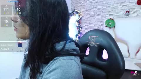 Snapshot of gaby_tay1 chatting on December 18, 7:42 pm Gaby online show from December 18, 7:42 pm