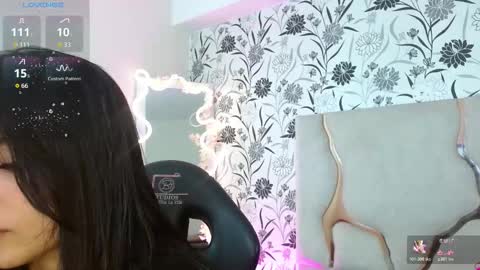 Snapshot of gaby_tay1 chatting on February 25, 3:16 am Gaby online show from February 25, 3:16 am