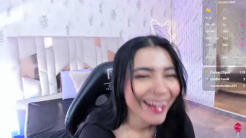 Snapshot of gaby_tay1 chatting on June 20, 12:08 pm Gaby online show from June 20, 12:08 pm