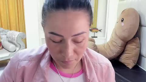 Snapshot of gaby_trent chatting on December 26, 6:33 pm gabriela online show from December 26, 6:33 pm