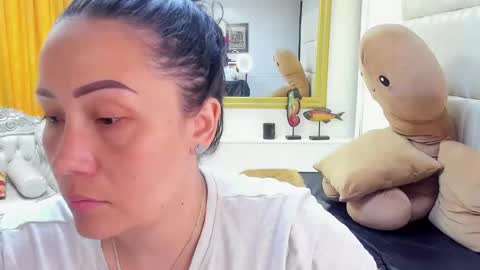 Snapshot of gaby_trent chatting on January 9, 4:28 pm gabriela online show from January 9, 4:28 pm
