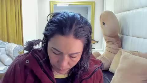 Snapshot of gaby_trent chatting on January 16, 10:10 am gabriela online show from January 16, 10:10 am