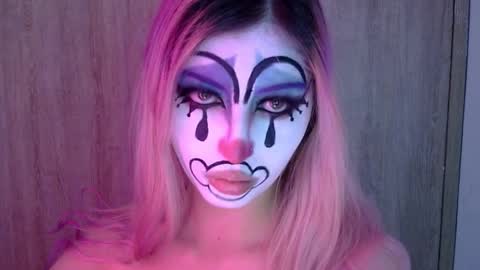 gabygumms online show from January 15, 4:11 pm