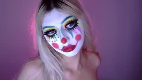 gabygumms online show from April 14, 12:00 pm